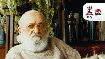Evento na UFPE celebra legado do educador Paulo Freire